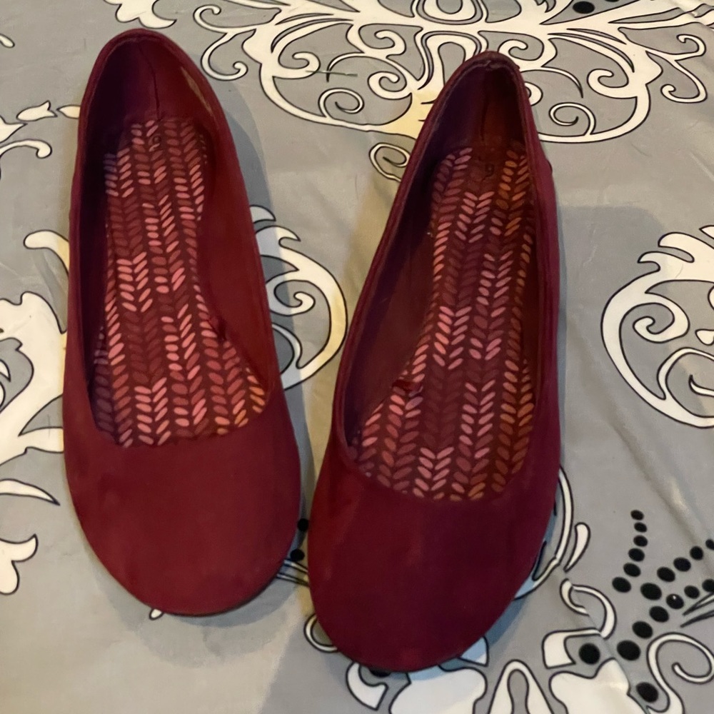 Burgundy flats